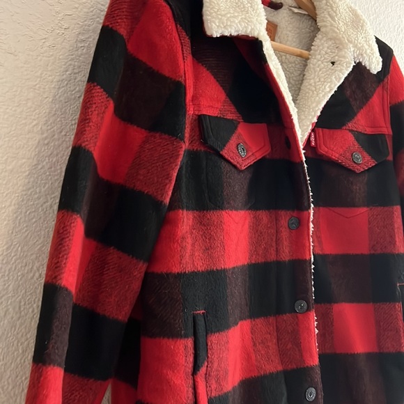 Levi’s Sherpa Jacket - Picture 3 of 6